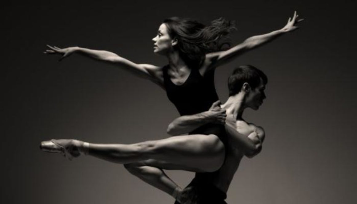 danse-contemporaine-joli-couple-en-danse-1